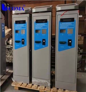 เครื่องรถสมาร์ทพลังงานแสงอาทิตย์บนถนนที่จอดรถเมตรระบบโซลูชั่น